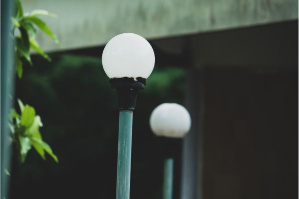 Outdoor Lighting Tips for Small Spaces