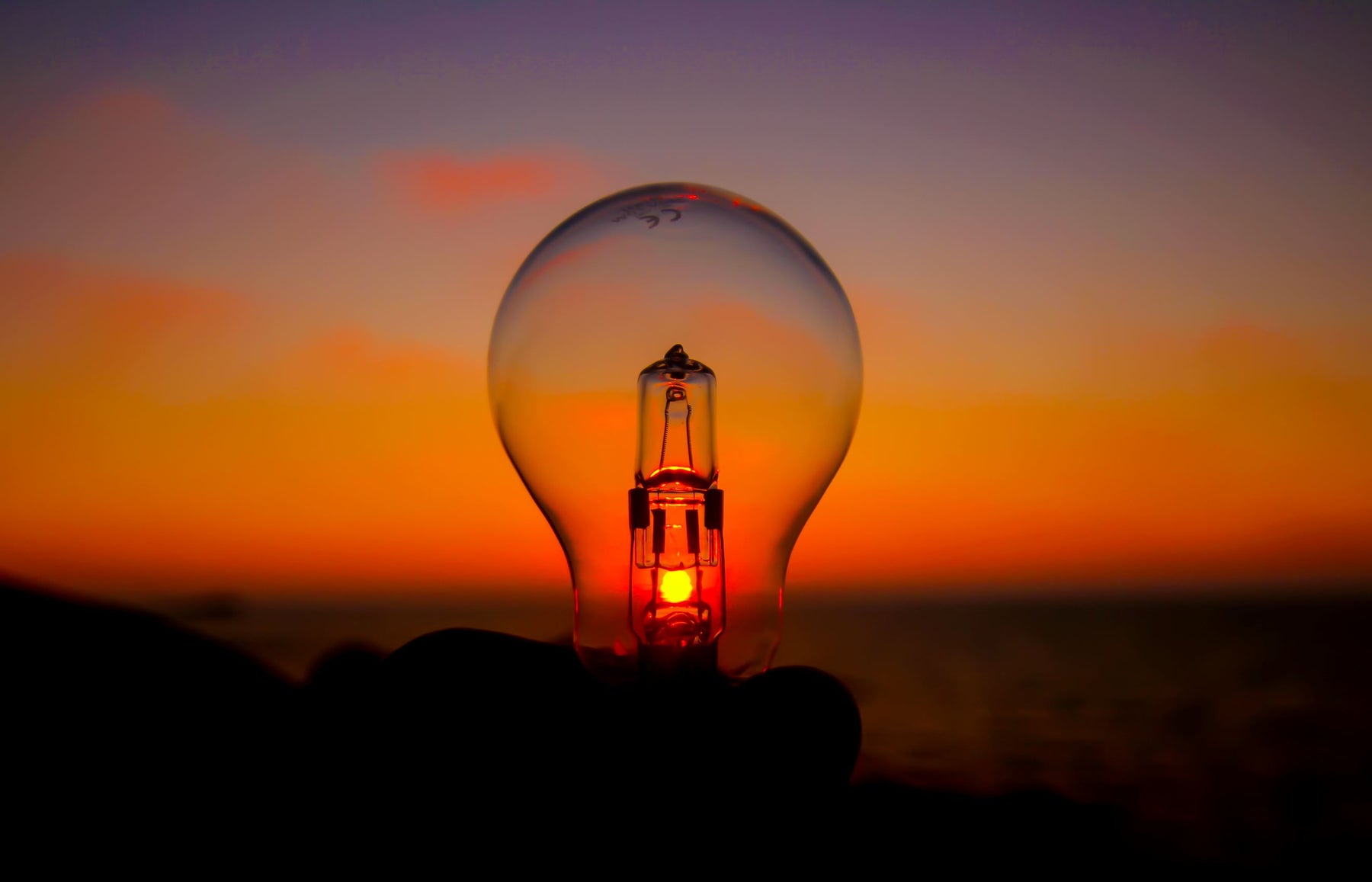 Easy Ways to Install Outdoor Solar Lights