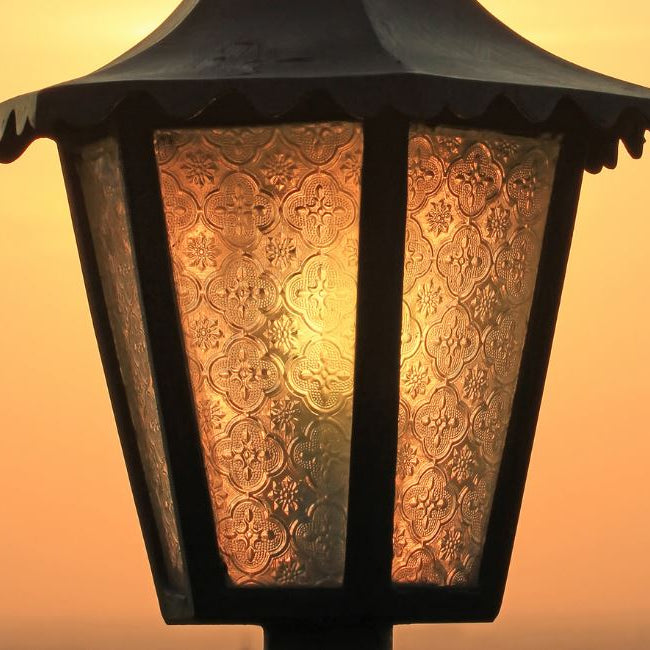Why Buy Dusk To Dawn Yard Light Fixtures?