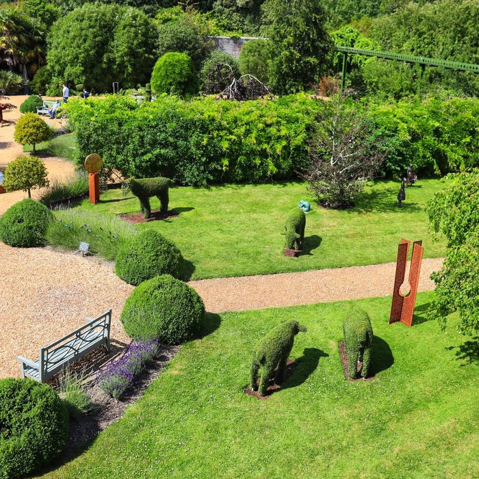 How To Decorate Your Small Garden