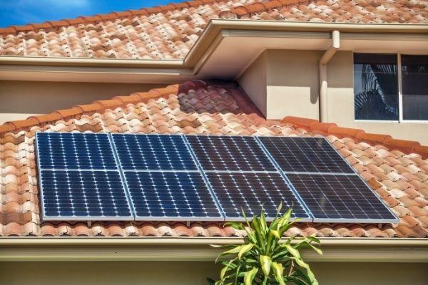 Utilizing Solar Panels for Your Home